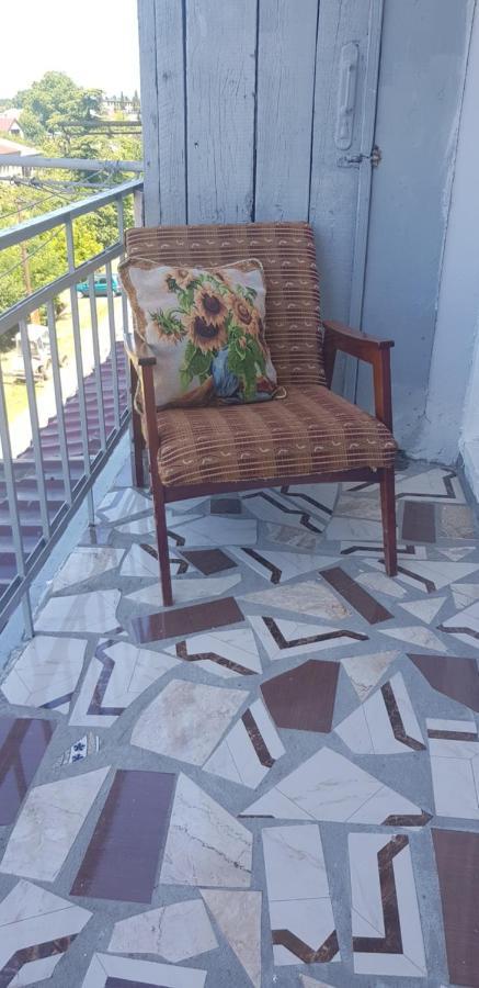 Recalls Samtredia Exterior foto